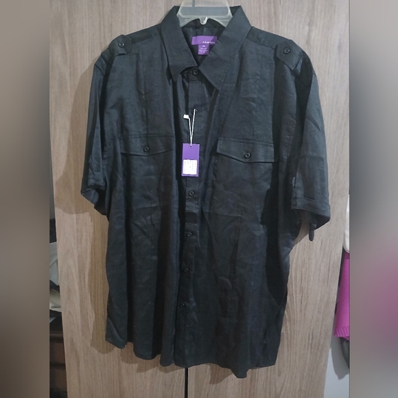 Men's Black Dress Shirt - Picture 3 of 4